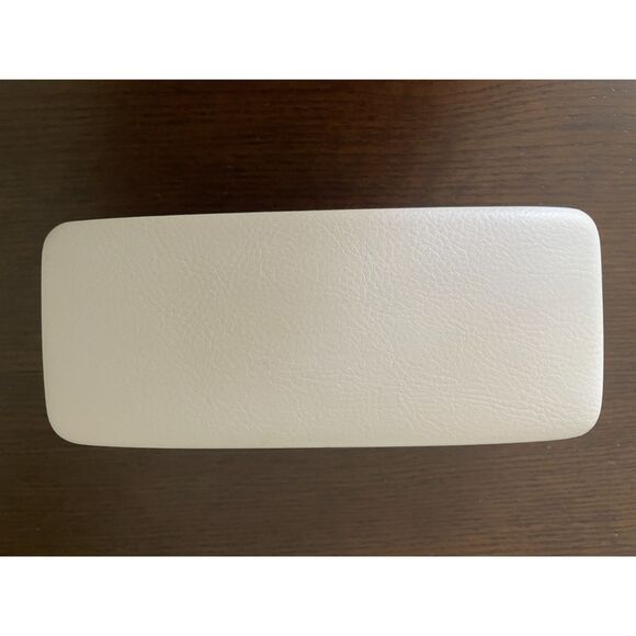 Versace White Hard Clamshell Eye Case With Cloth - Picture 3 of 14